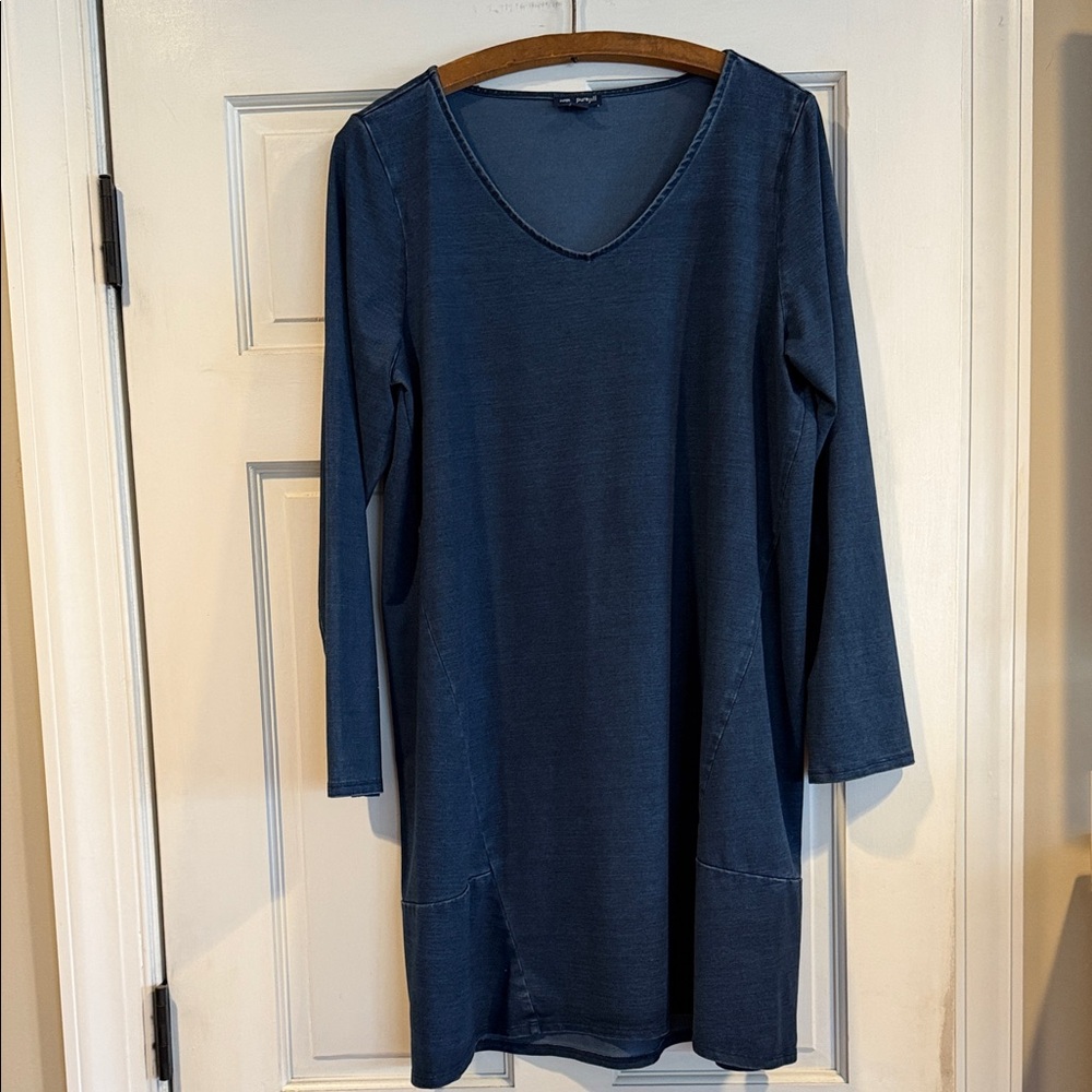 Long Sleeve V-Neck Navy Blue Tunic Dress